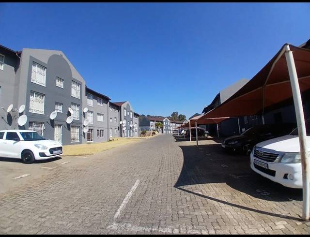 2 BEDROOM APARTMENT FOR SALE IN ALAN MANOR